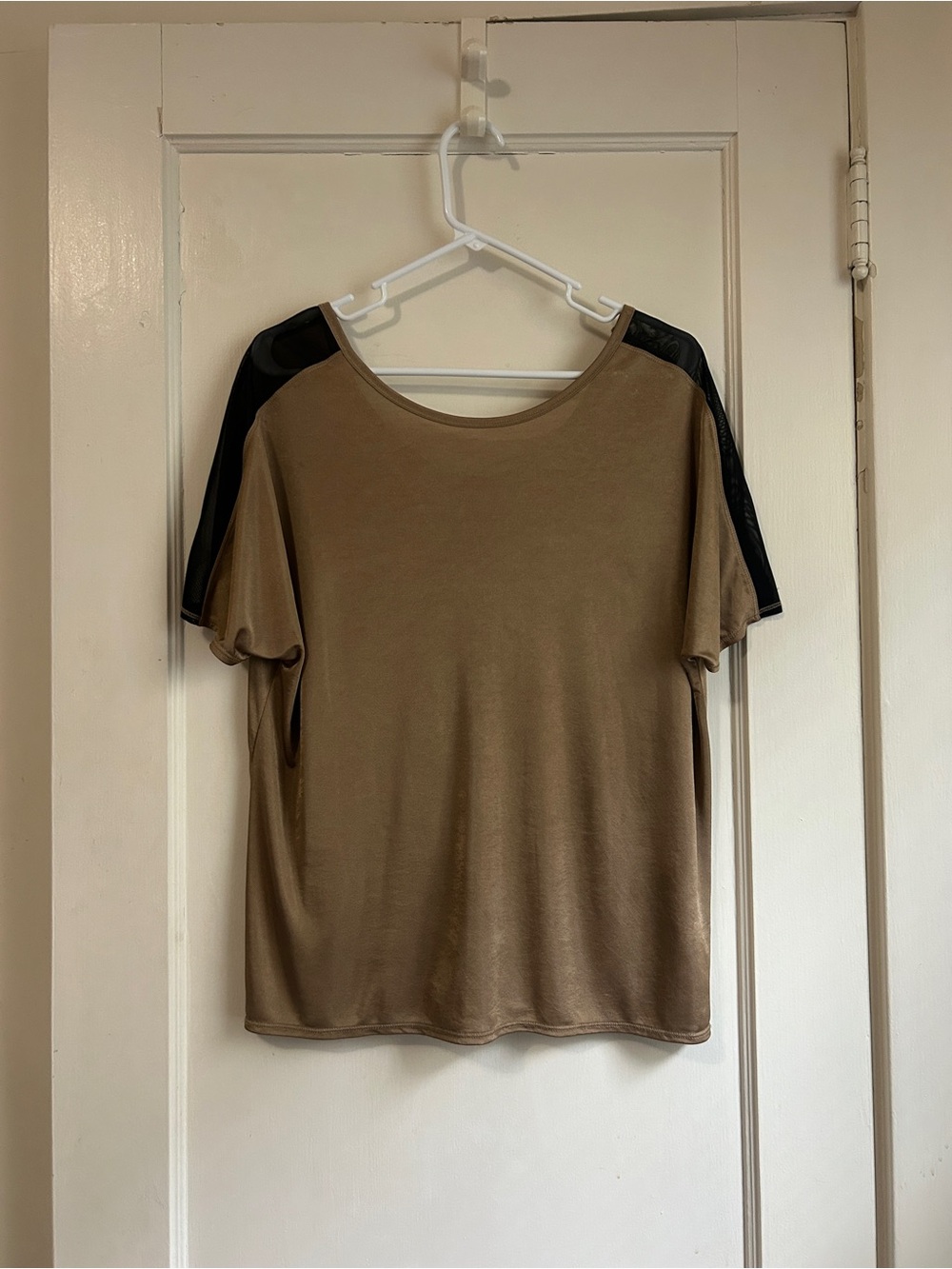 RACHEL Rachel Roy Tan Short Sleeve Top with Black Shoulder Panels